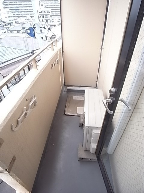 サンパレス尾浜のバルコニー