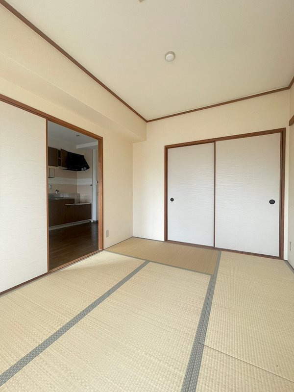 エトワール長尾の和室