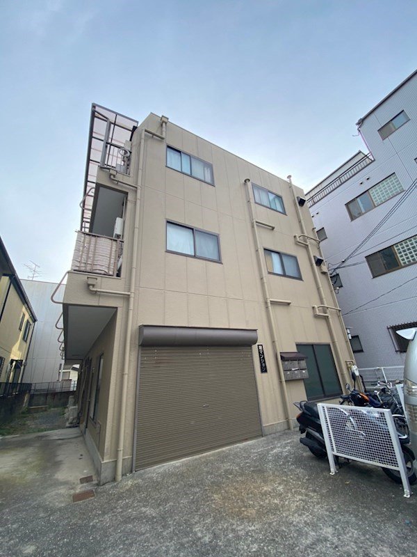 ハイブリッジの外観