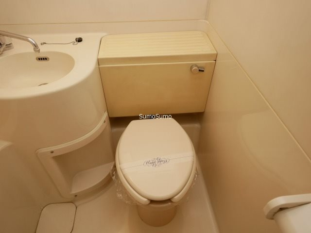 心斎橋ロンコートのトイレ