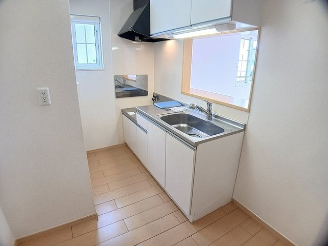 イマンのキッチン|きれいなキッチンです