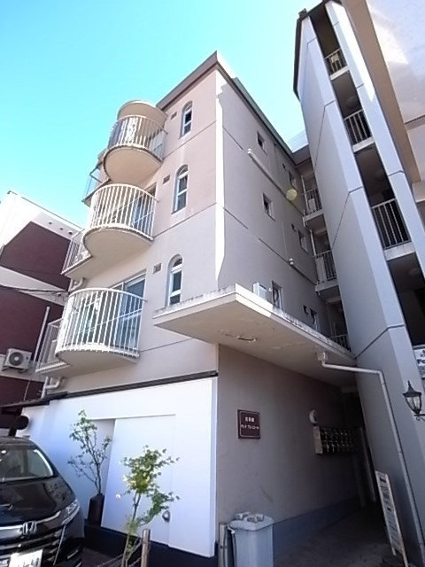 苦楽園ヴィラプレミエールの外観
