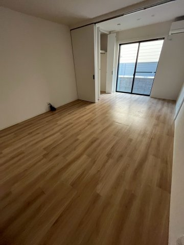パロス苦楽園の居間・リビング
