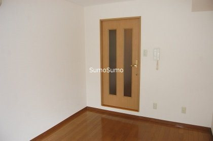 ライズ芦原橋の居間・リビング