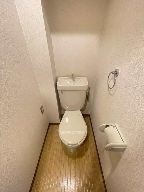 TATディナスティ西本町のトイレ