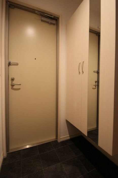 D-room博多駅南の玄関