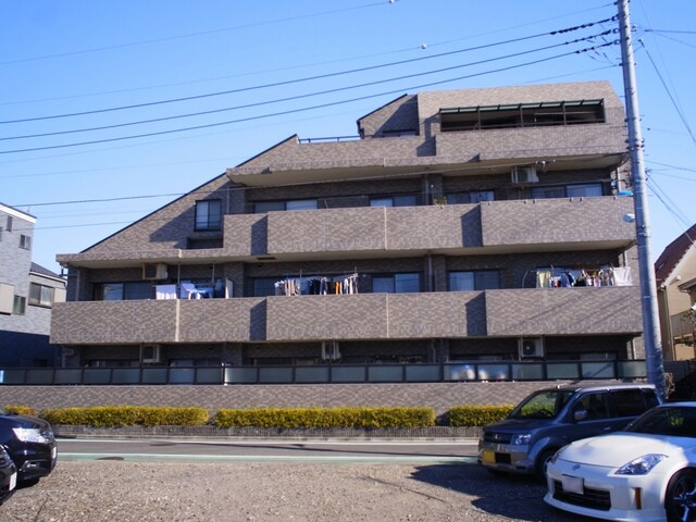 ライオンズマンション葛飾鎌倉の外観|平成９年築の耐震基準適合マンション、ライオンズマンション葛飾鎌倉は即日現地案内可能となっておりますので、お気軽にお問い合わせください！