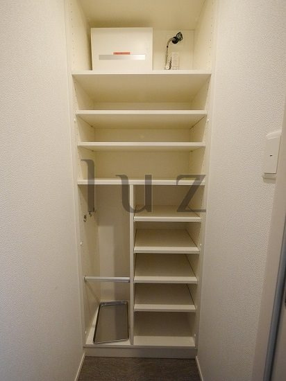 ブルロック東神奈川の収納