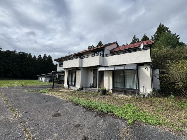 ゴルフ場近く！和室のくつろぎと緑のある暮らし。日光市沢又の二世帯住宅の外観