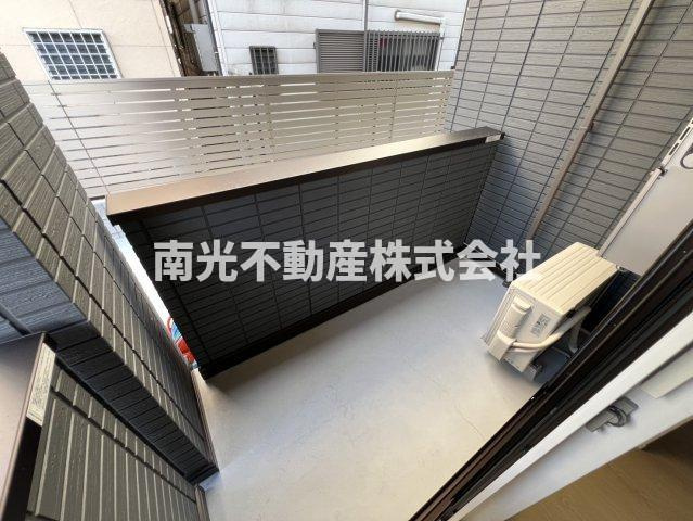 ウエスタンハイツ19のバルコニー