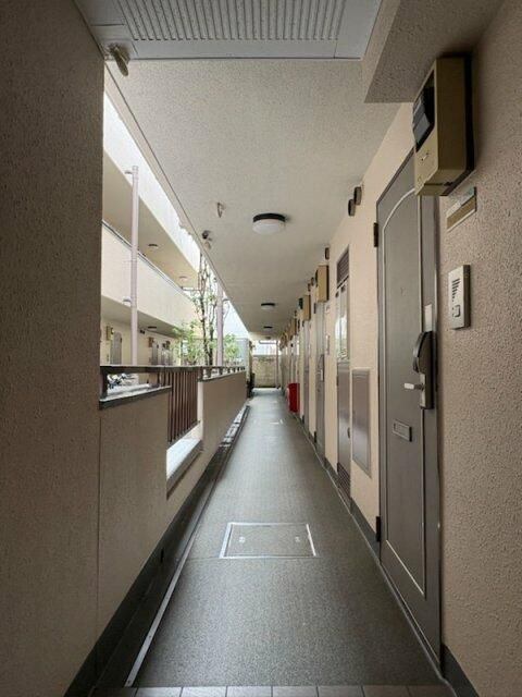 ウィンベルソロ西目白のロビー