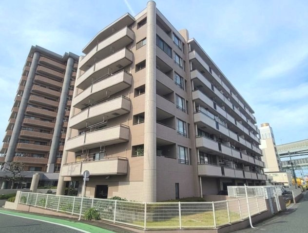 福岡市西区石丸４丁目の中古マンションの外観