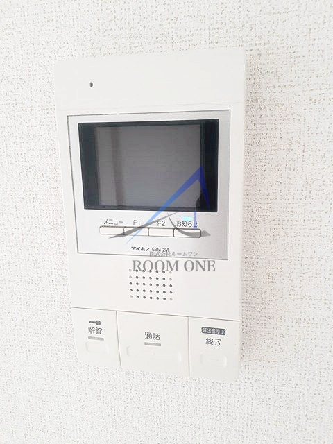 セレノ三田のセキュリティ|モニター付インターホンです。