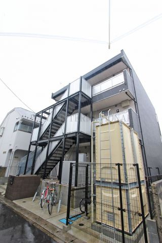 リブリ・ジュネスⅣの外観