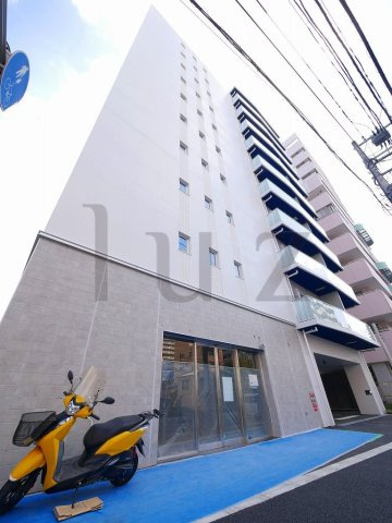パークアクシス横浜阪東橋の外観