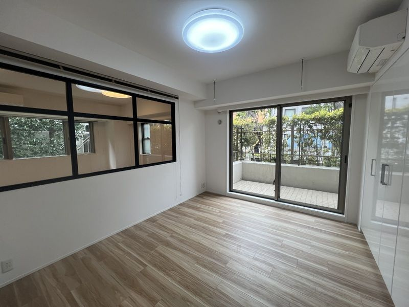 コンフォルテハイム西小山の居間・リビング|ゆったりとした居間です