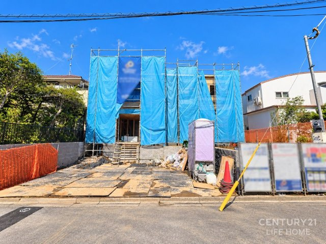 【前面道路含む現地写真】 | 小田急多摩線「五月台」新築戸建て