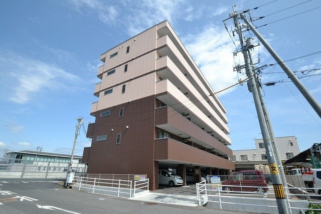 エムズサンシャインの外観