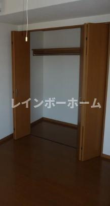 ブルージェ・アベ和光Ⅱの収納