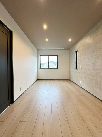 佐伯区五日市中央3丁目の寝室|7.5帖の主寝室☆