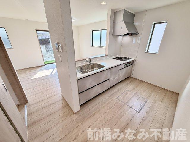 【新築】前橋市古市町　限定１棟　ハートフルタウン　新築建売のキッチン|きれいなキッチンです