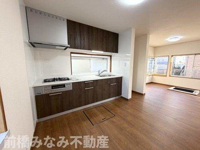 【中古】高崎市倉賀野町　５LDKのキッチン|2026年8月　内装リフォーム工事済み