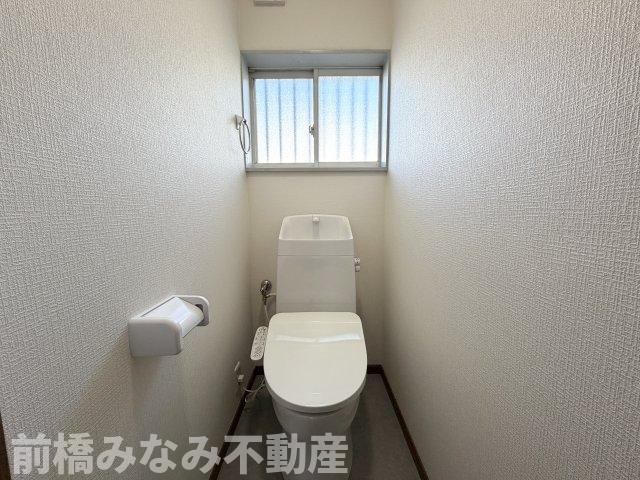 【中古】高崎市倉賀野町　５LDKのトイレ|2026年8月　内装リフォーム工事済み