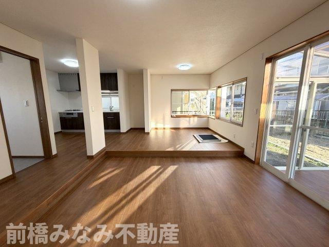 【中古】高崎市倉賀野町　５LDKの居間・リビング|2026年8月　内装リフォーム工事済み