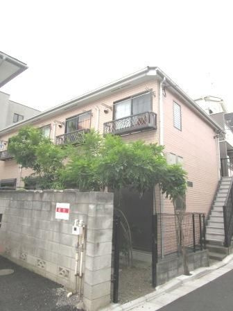 メゾンドルミエールの外観
