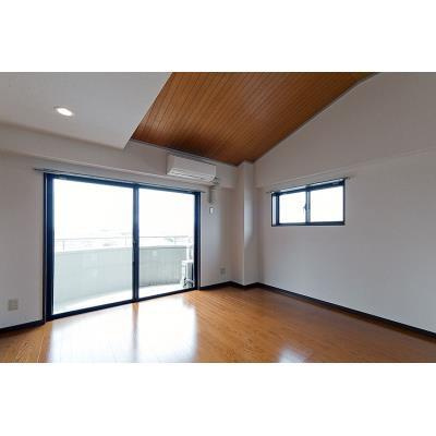 カーザ・エッチェルサ世田谷（増築部分）の内装|※写真は同タイプ住戸です。