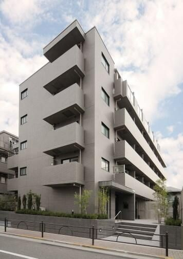 ルーブル練馬参番館の外観