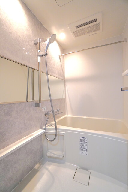 ＣＲＥＡＴＩＦ文京千駄木の浴室|※写真は同タイプ住戸です。