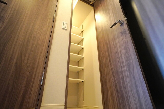 ルフォンプログレ中野坂上の玄関|※写真は同タイプ住戸です。