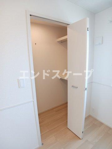 パークアクシス藤岡・Ｅの収納|高崎、前橋のお部屋探しはエンドスケープまで！お客様の理想お聞かせ下さい♪