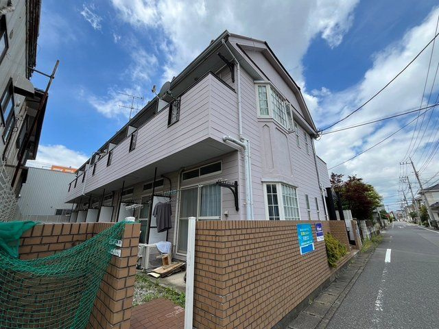 ゼフィランサス吉川の外観