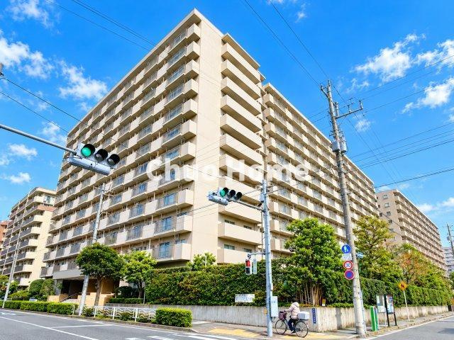 ゾンネンハイム北砂の外観|総戸数364戸のビッグコミュニティ。ペットの飼育可能マンションです。都営新宿線「西大島駅」徒歩10分のロケーション。