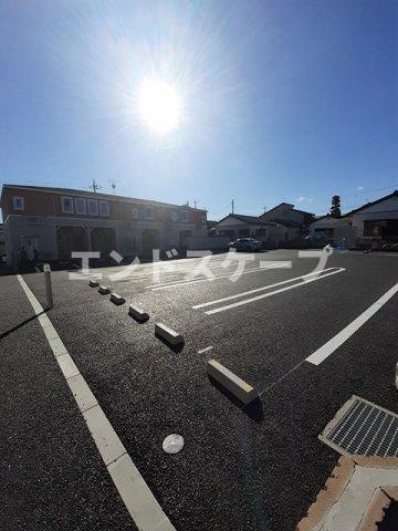 プラシード・県央の駐車場|高崎、前橋のお部屋探しはエンドスケープまで！お客様の理想お聞かせ下さい♪