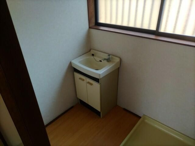 【独立洗面台】
