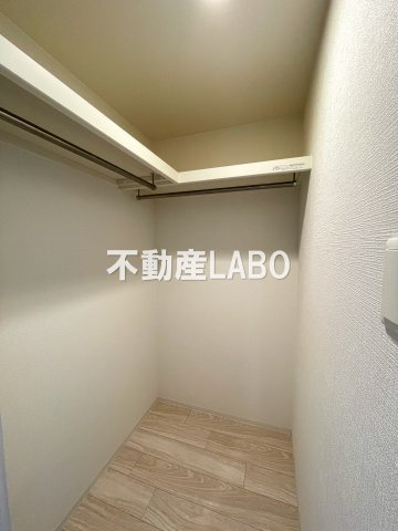 エスリード弁天町グロリアの収納