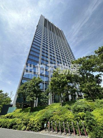 ラ・トゥール新宿ガーデンの外観