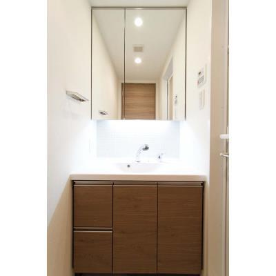 パークナードフィット新富町のトイレ|※写真は同タイプ住戸です。