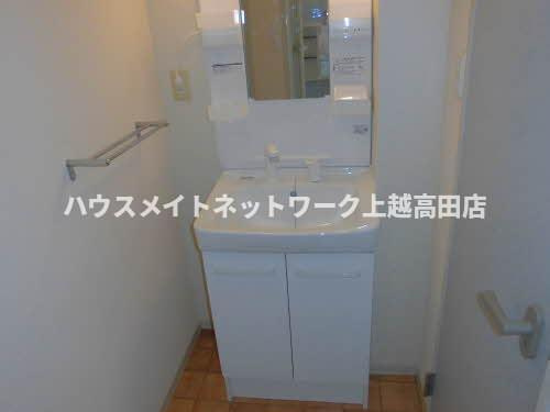 ファミールの独立洗面台|洗髪洗面化粧台
