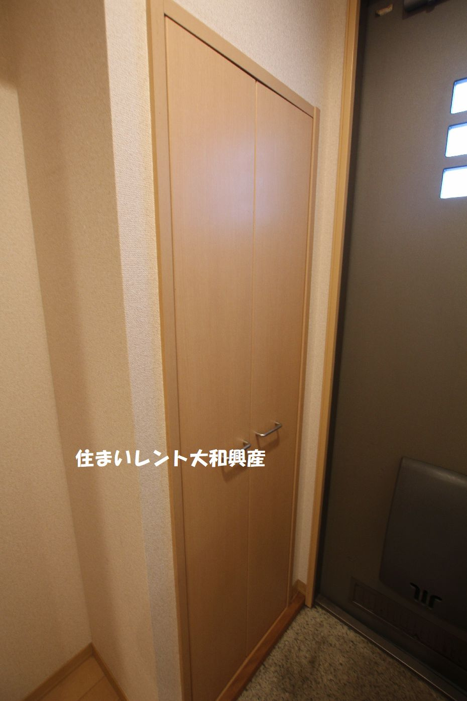 リヴェール東林間の玄関