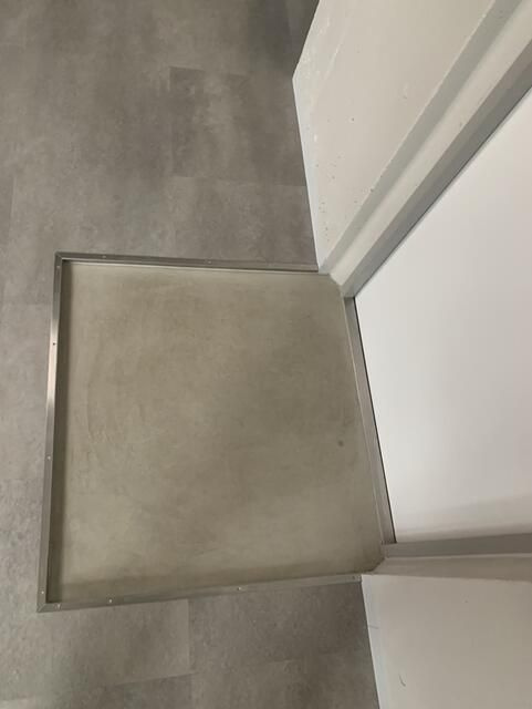 ＬＵＸＥ板橋本町の玄関