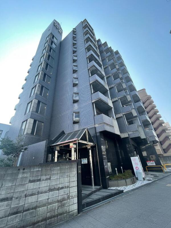 ノアーズアーク長田２１の外観