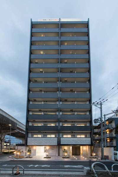 フォレストグレイス高井田Ⅰの外観