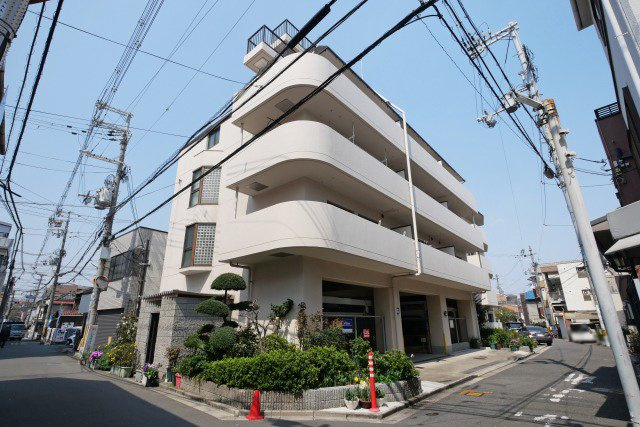 セリエス元町の外観
