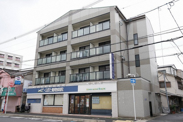 コーポラス光進の外観