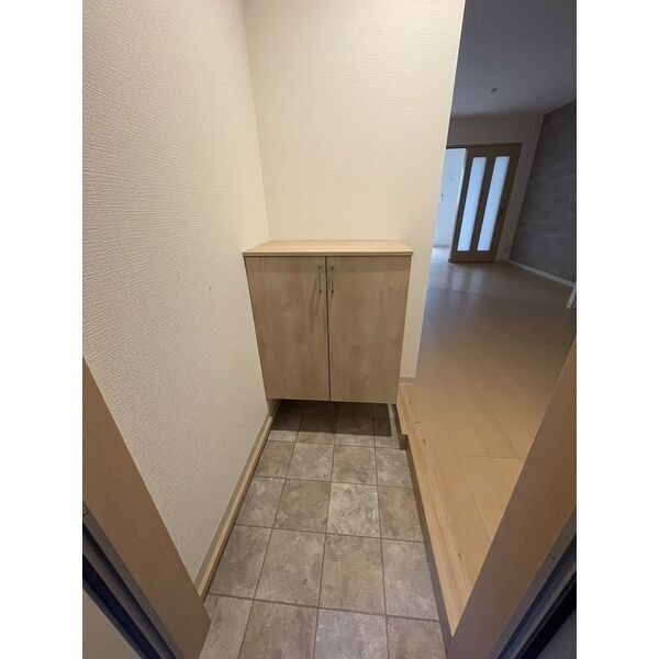F+style大蓮東1号館の玄関