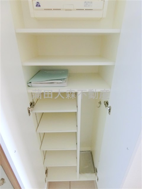 プレール・ドゥーク羽田WESTⅡの収納|玄関収納　シューズBOX　傘立て